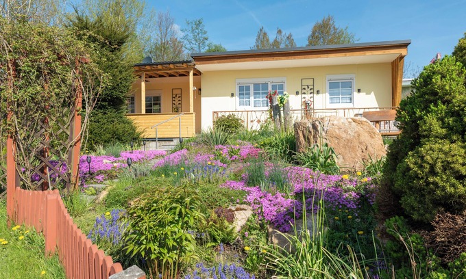 Seifhennersdorf House | Vacation cottage Amèlie