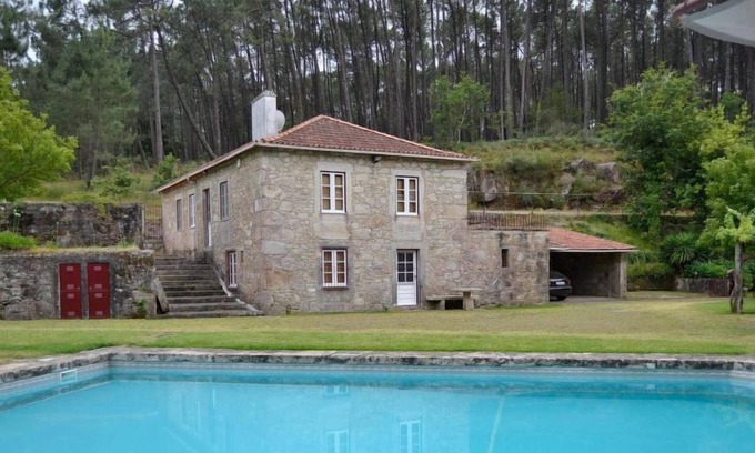 Freixieiro de Soutelo House | Vacation home Casa Da Tabua in Vila Praia de Ancora - 6 persons, 2 bedrooms