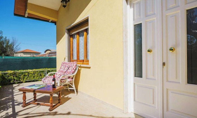 Marina di Pietrasanta House | Vacation home Mauro by Interhome