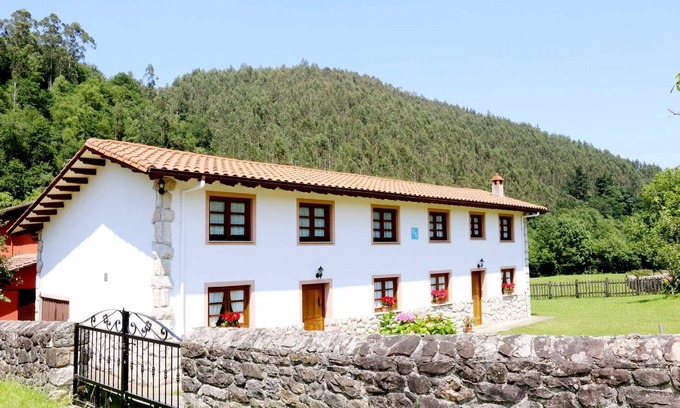 Ardisana House | Vacation home El Molinin