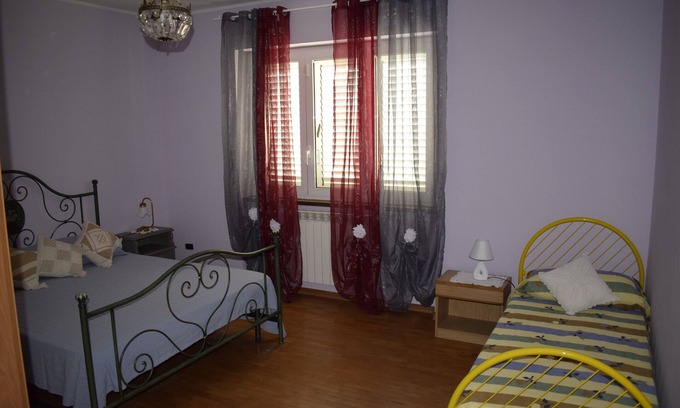 Contigliano Villa | Vacation Home From Annarè