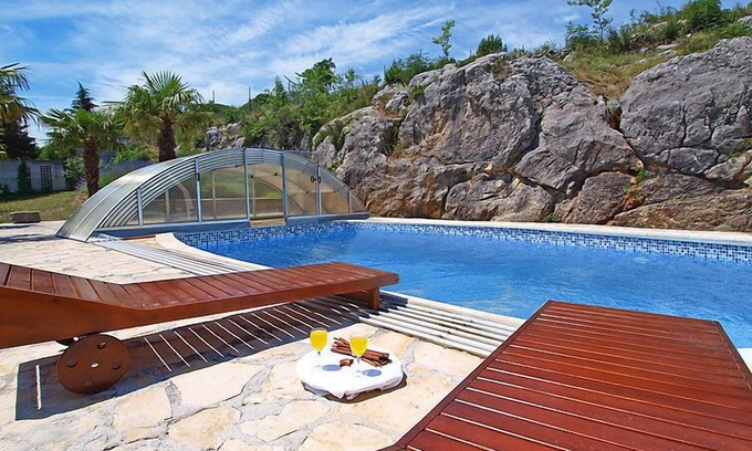 Siveric House | Vacation home Lilić by Interhome