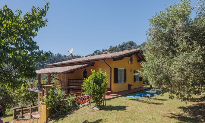 Montignoso House | Vacation home Luca by Interhome