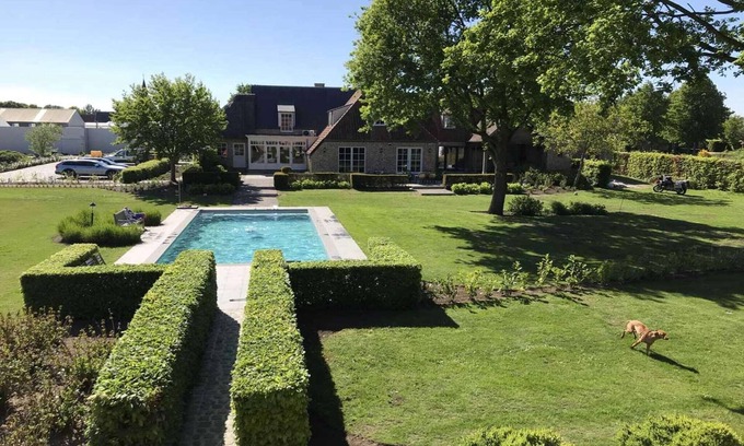 Balen House | Vacation Home Mol with Heated Pool