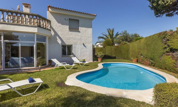 Cambrils House | Vacation home Serge by Interhome