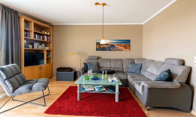 Sassnitz Apartment | Vacation home Trelleborg, apartment 1 sea view - Holiday home Trelleborg apartment 1