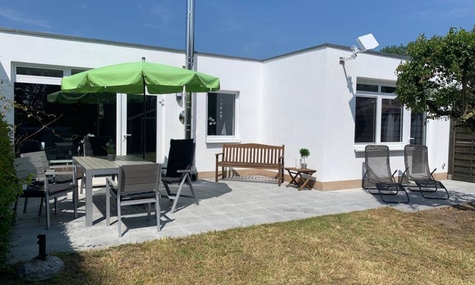 Diedrichshagen House | Vacation home Twin Anchor, close to the beach