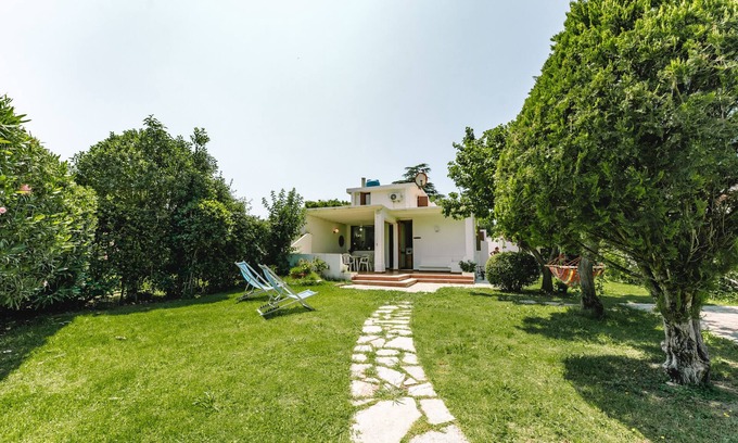 Geremeas House | Vacation Home "Villa Margherita" with 2 Private Terraces & Wi-Fi