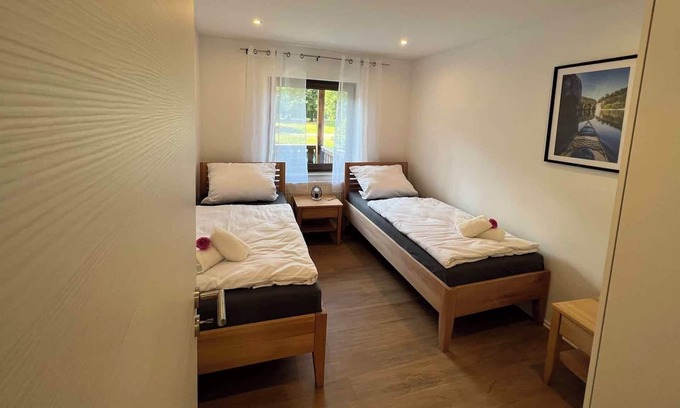 Essing Apartment | Vacation home with 3 bedrooms directly on the river