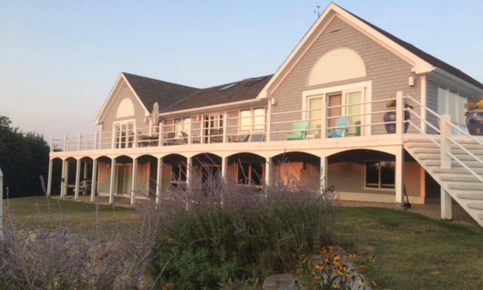 Block Island Cottage | Vacation Paradise, Huge, heated pool, Great room, Pool Room, Tons of Fun
