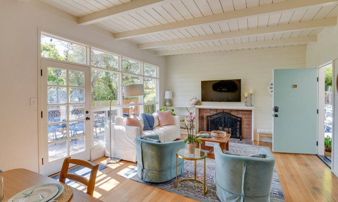 Carmel Woods Cottage | Vacation Rental Home ~ 1 Mi to Carmel Beach!