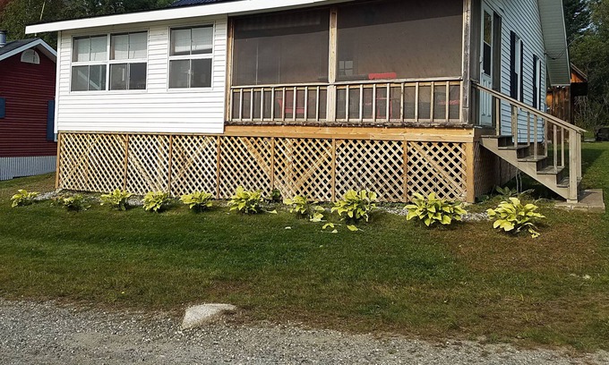 Westmore Cottage | Vacation Station Renovated Willoughby Cottage With Antique Train