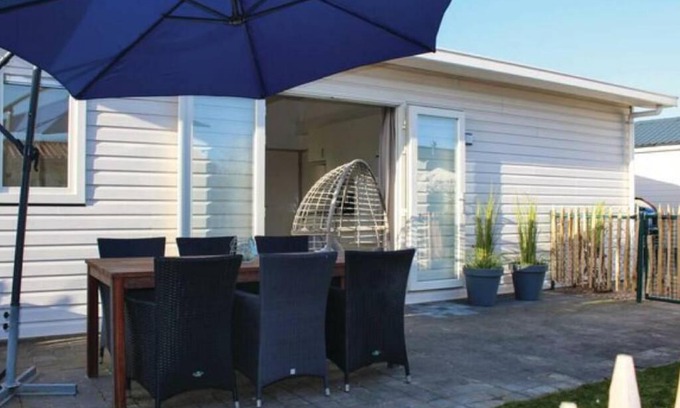 Sint-Annaland Ski Chalet | Vakantie met sauna in Zeeland