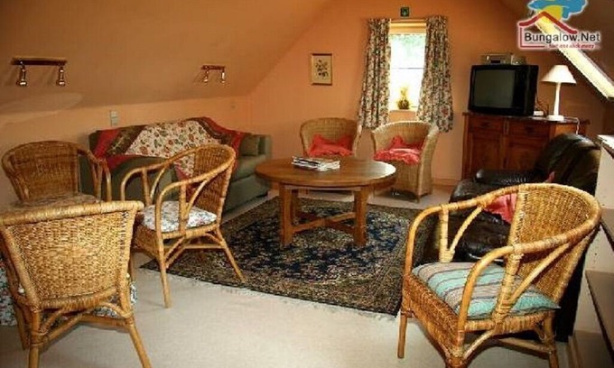 Assenede Hotel | Vakantiehuis Westkanterhof