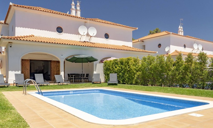 Vale do Lobo Villa | Vale do Lobo: Villa private heated Pool, WiFi, SKY TV &AC in tranquil cul-de-sac