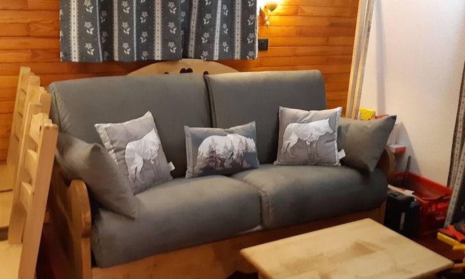 Les Avanchers-Valmorel Apartment | VALMOREL 6 pers 35m2, ski in and ski out Pierrafort, resort center