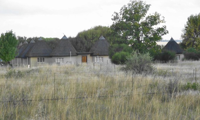 Colesburg Bed & Breakfast | Van Zylsvlei - A Karoo Guest Farm