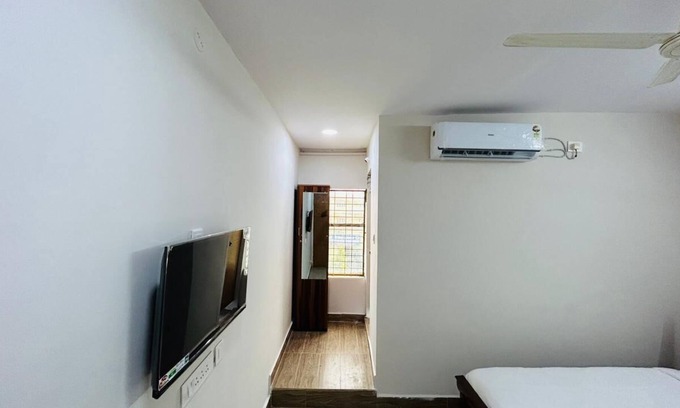 MVP Colony House | Vanaway Deluxe Room
