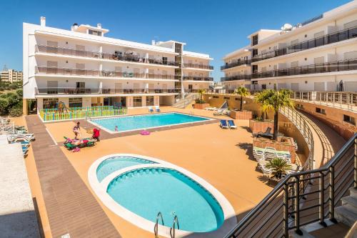 Correeira Apartment | Vandalou By ALzira