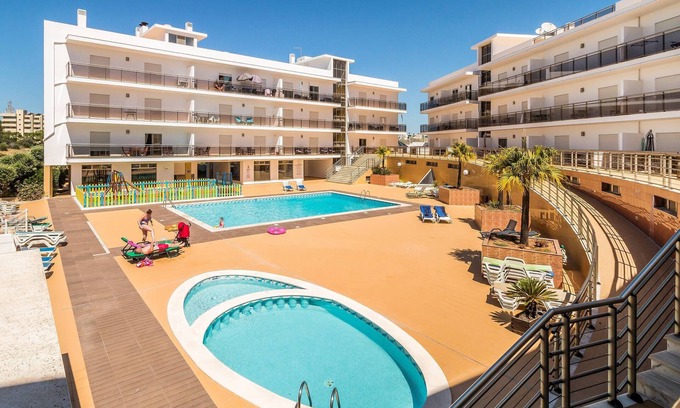 Correeira Apartment | Vandalou Solário S. José By ALzira