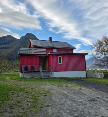 Flakstad House | Vareid Panorama Lofoten Lysvollhuset