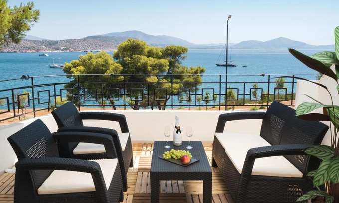 Varkiza Apartment | Varkiza Sea Front Residence