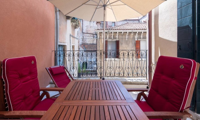 Cannaregio Apartment | Ve.N.I.Ce Cera Remer Suite