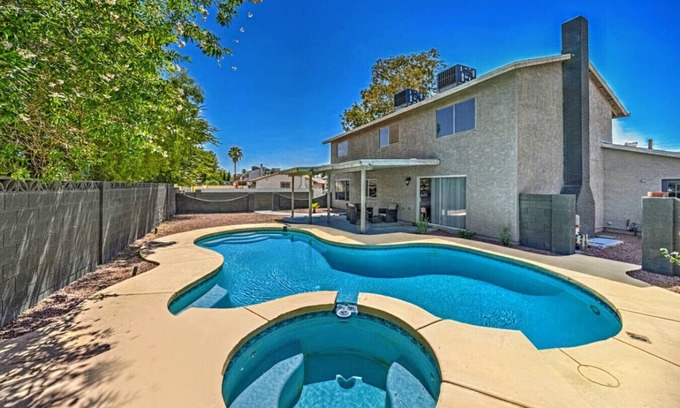 Chinatown House | Vegas STRIP Modern Oasis, Private Pool, King Bed,