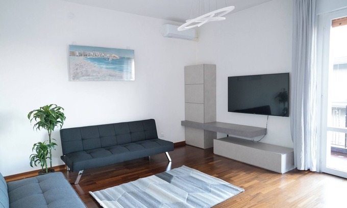 Mestre Apartment | Venice Home 2 spacious rooms and living room wonder with 2 terrace