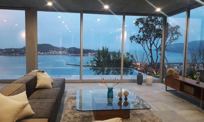Tran Phu Beach Villa | Venity Breeze Villa