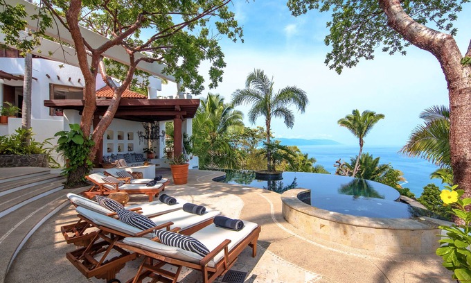 Conchas Chinas Villa | Ventanas al Mar by Personal Villa - Breathtaking Serene Getaway