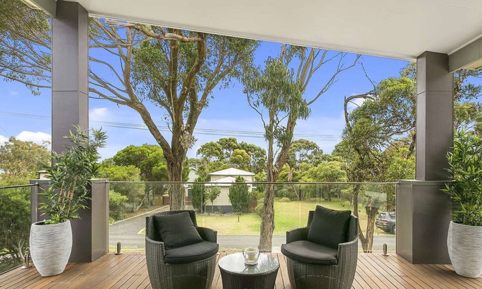 Ventnor House | Ventnor Beachhouse