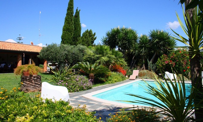 Porto Palo Villa | VENTO DI MARE, Holiday House in Sicily, sleeps 7