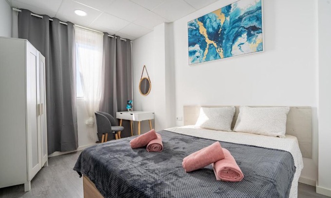 La Petxina Apartment | Versus Apartment City Center