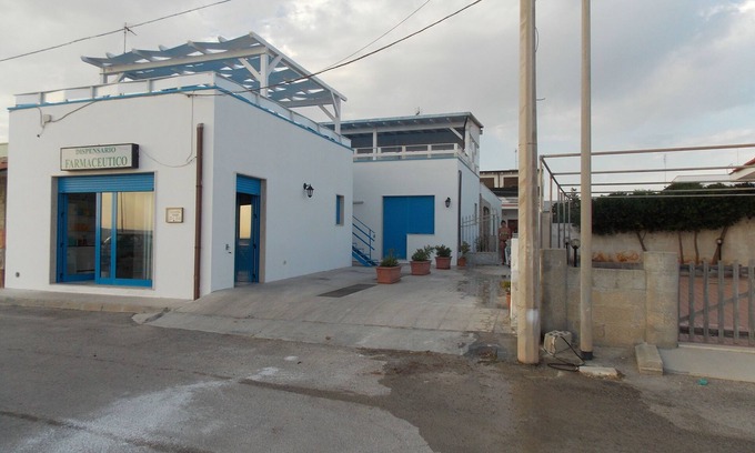 Posto Rosso Apartment | very elegant seafront apartment in Salento located in Alliste (LE)