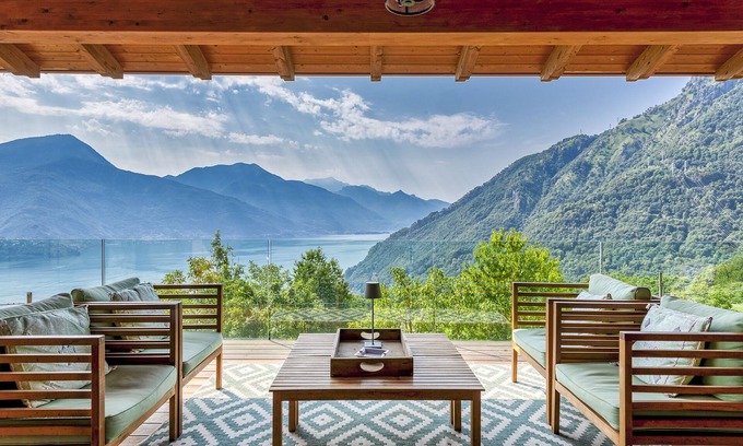 Stazzona Villa | Very fine villa with pool and impressive views over Lake Como! - Villa Cassia