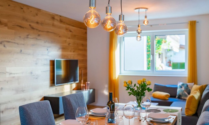 Niedernsill Apartment | Very luxurious and spacious flat, in quiet street