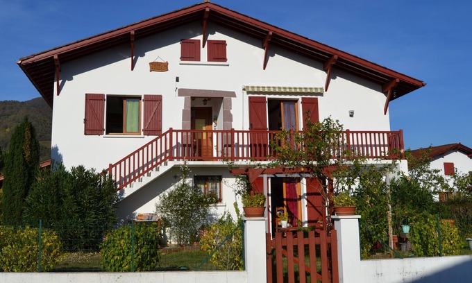 Saint-Jean-Pied-de-Port Apartment | Very nice apartment classified 2 stars
