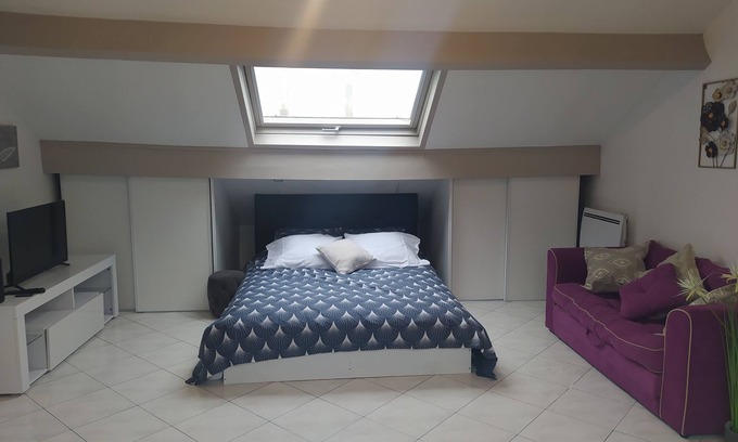 Le Raincy Apartment | Very nice apartment 3min train station and 16 min Paris