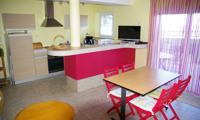 Binic Apartment | very nice apartment located in DRC superb sea view house