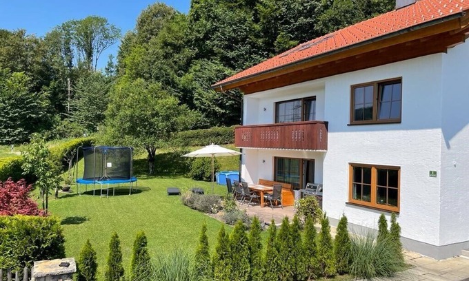 Grosswell House | Very nice, newly renovated vacation home near Kochel am See for up to 10 people