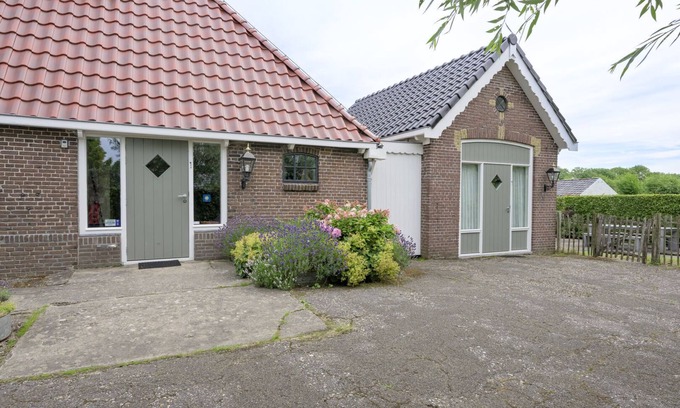 Workum Apartment | Very spacious 3-bedroom flat within walking distance of Workum centre