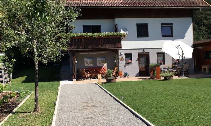 Presseggen Apartment | Very spacious apartment for up to 6 people. at ski area Nassfeld and the PesseggerSee