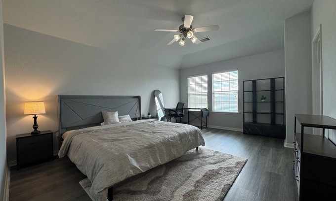 Barker House | Very spacious- luxury master bedroom, new furniture attach private bathroom