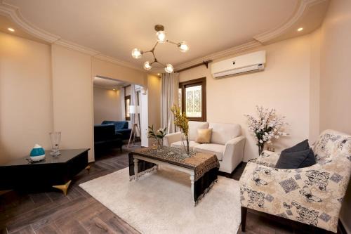 Heliopolis Apartment | VESTA - Luxury APT - 2BR - Triumph