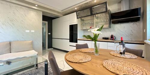 Secovlje Apartment | Via Parenzana Trailside Comfort
