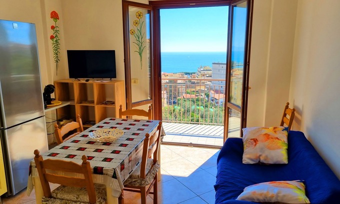 Formia Apartment | Via Pasquale Testa III