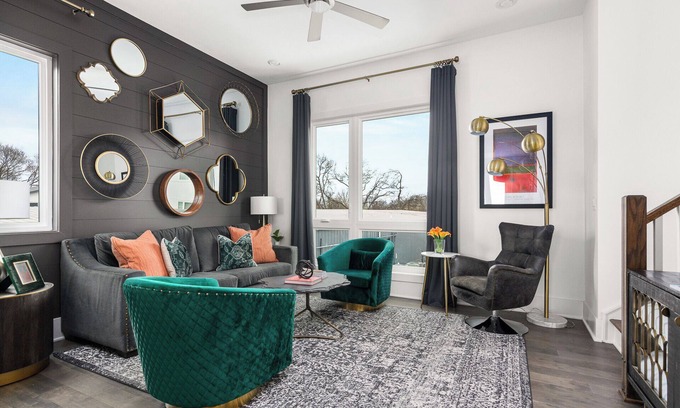 Nashville House | Vibehaus - Walkable Condo in East + 4 miles to Broadway