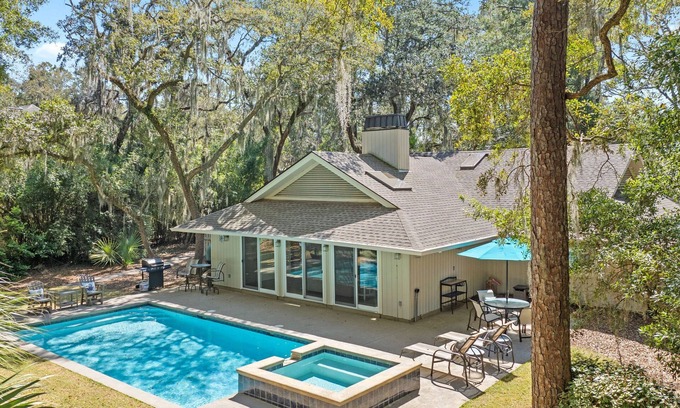 Heritage Woods House | Vicino al Mare | Spacious 4BR Home w/Pool & Spa | 0.5 Miles to Beach | 32 Baynard Cove Rd