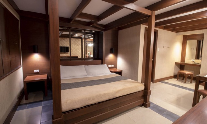 Bacolor Hotel | Victoria Court San Fernando - Pampanga